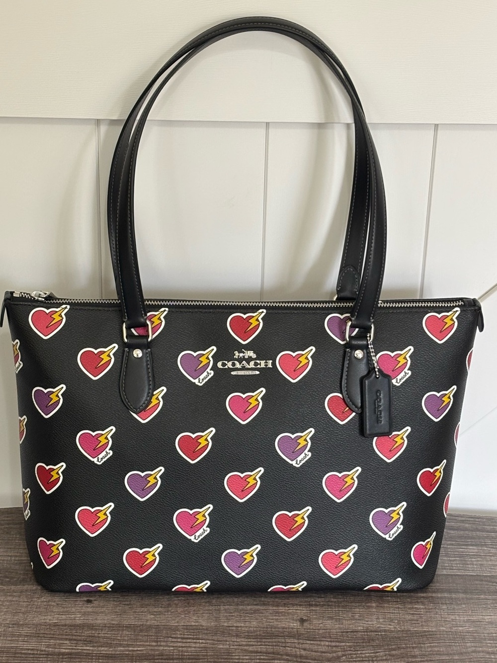 EUC Coach Gallery Tote with Heart 💜⚡️ Bolt Print